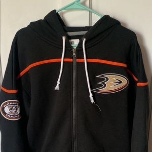 Anaheim Ducks Fanatics Sweatshirt Large